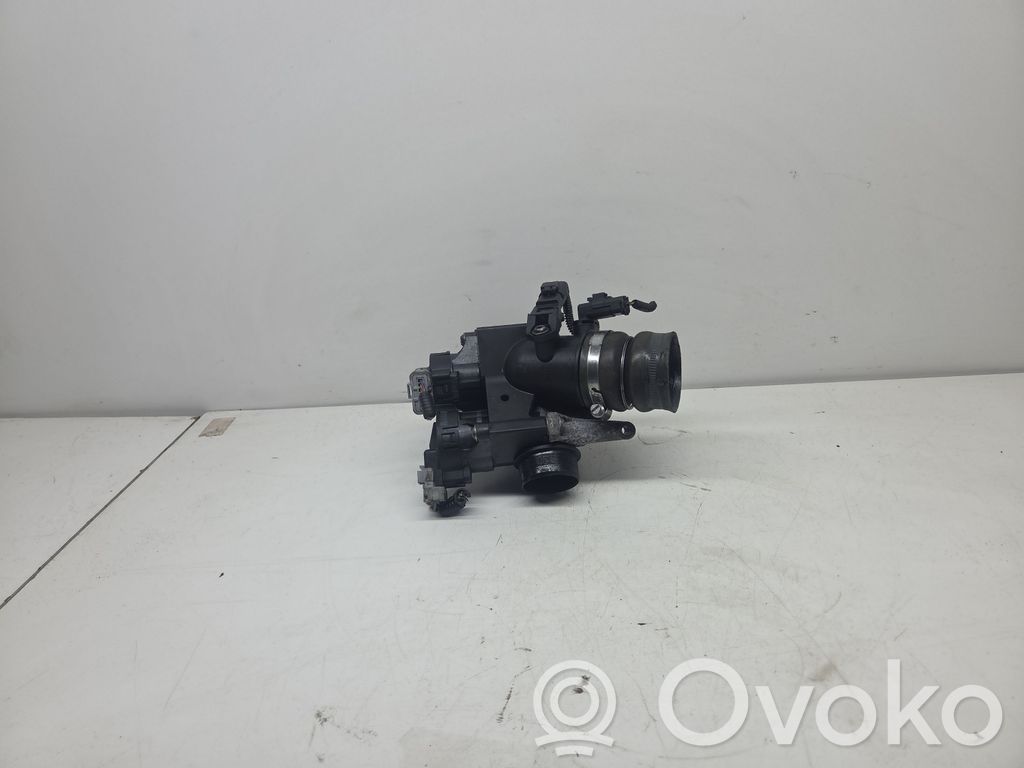 Volvo V70 Throttle valve 