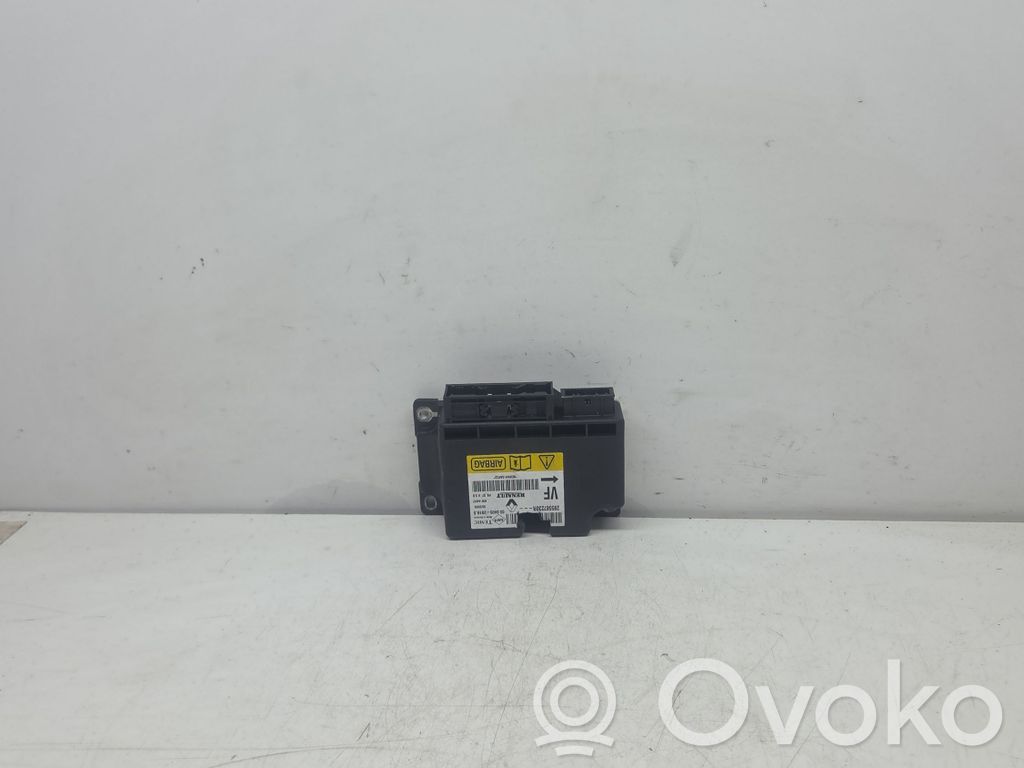 Renault Megane III Airbag control unit/module 