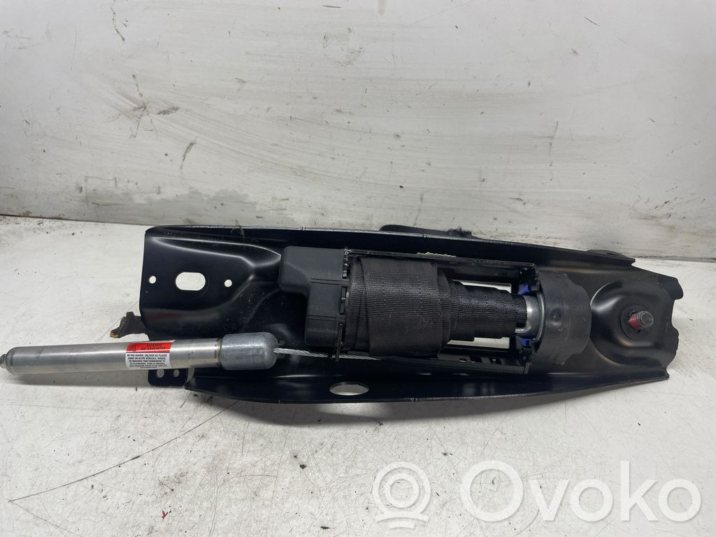 Volvo V70 Pas bezpieczeństwa fotela przedniego 