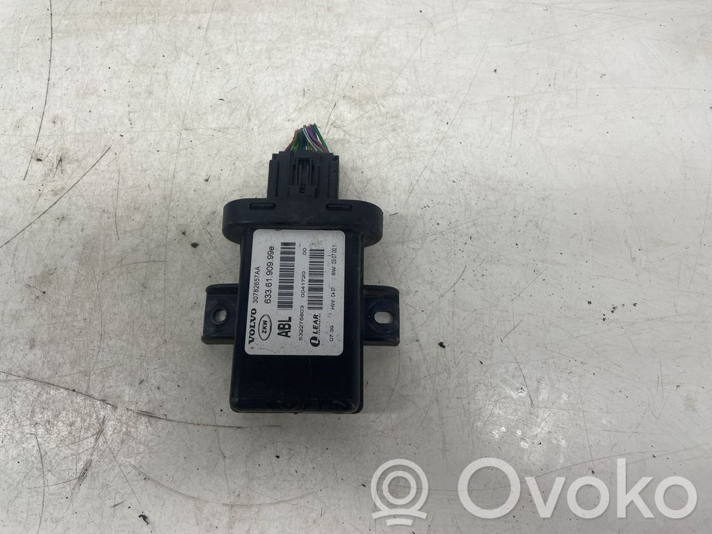 Volvo V70 Light module LCM 