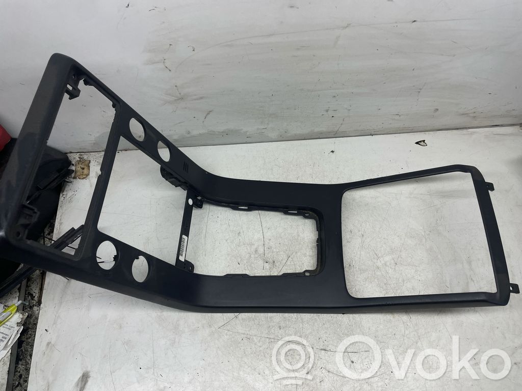 Volvo V70 Console centrale, commande chauffage/clim 