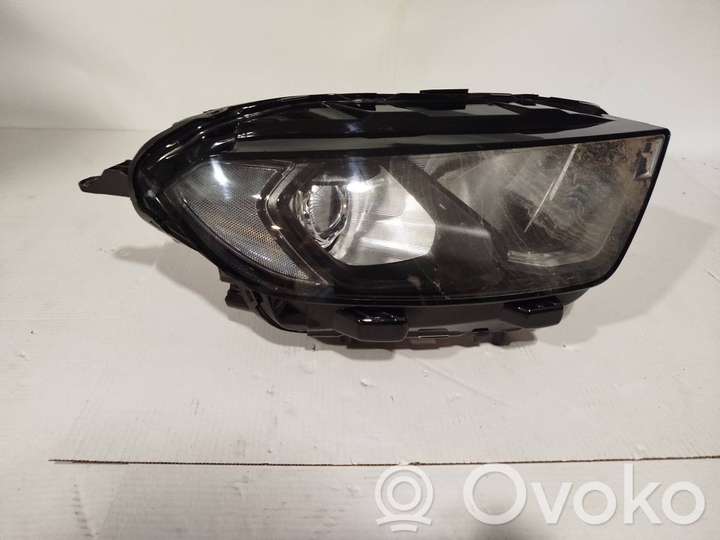 Ford Ecosport Lampa przednia 