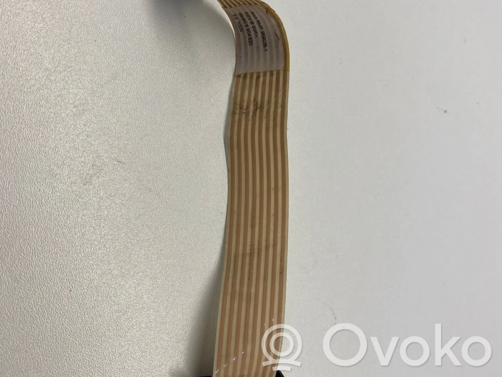 BMW 7 E65 E66 Antenas pastiprinātājs 
