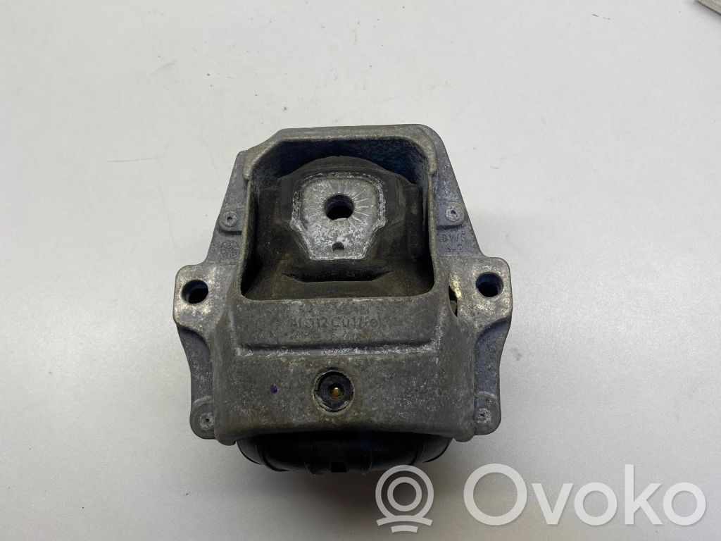 Audi A4 S4 B8 8K Engine mount bracket 