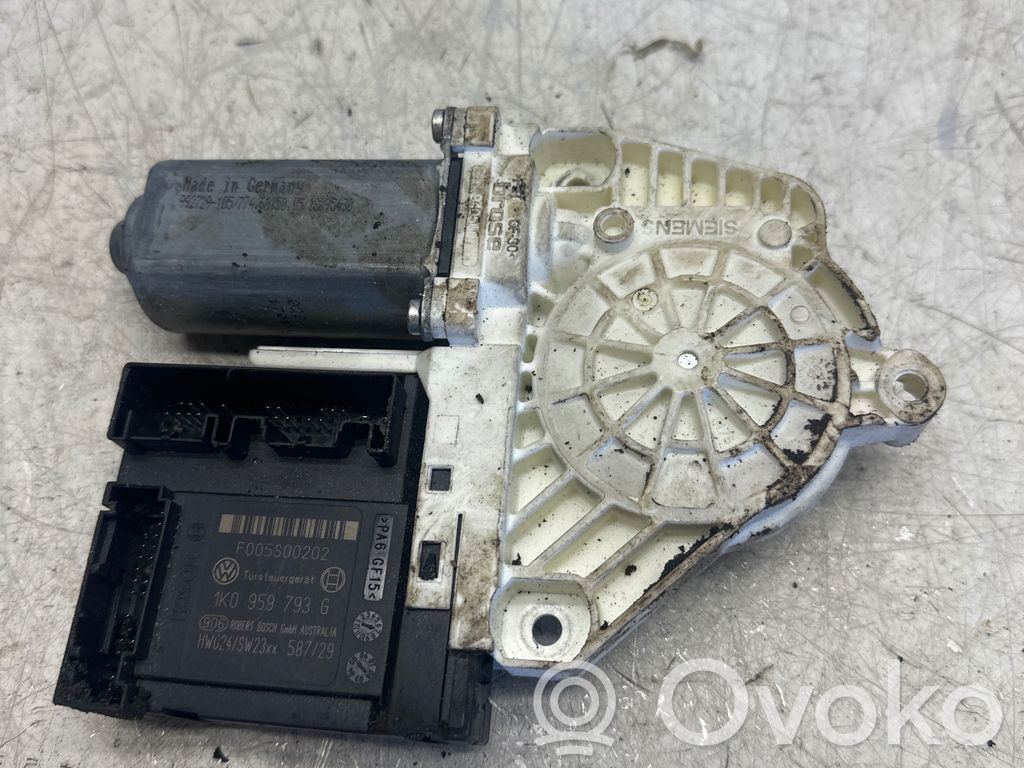 Volkswagen Golf Plus Silnik regulatora szyby drzwi przednich 