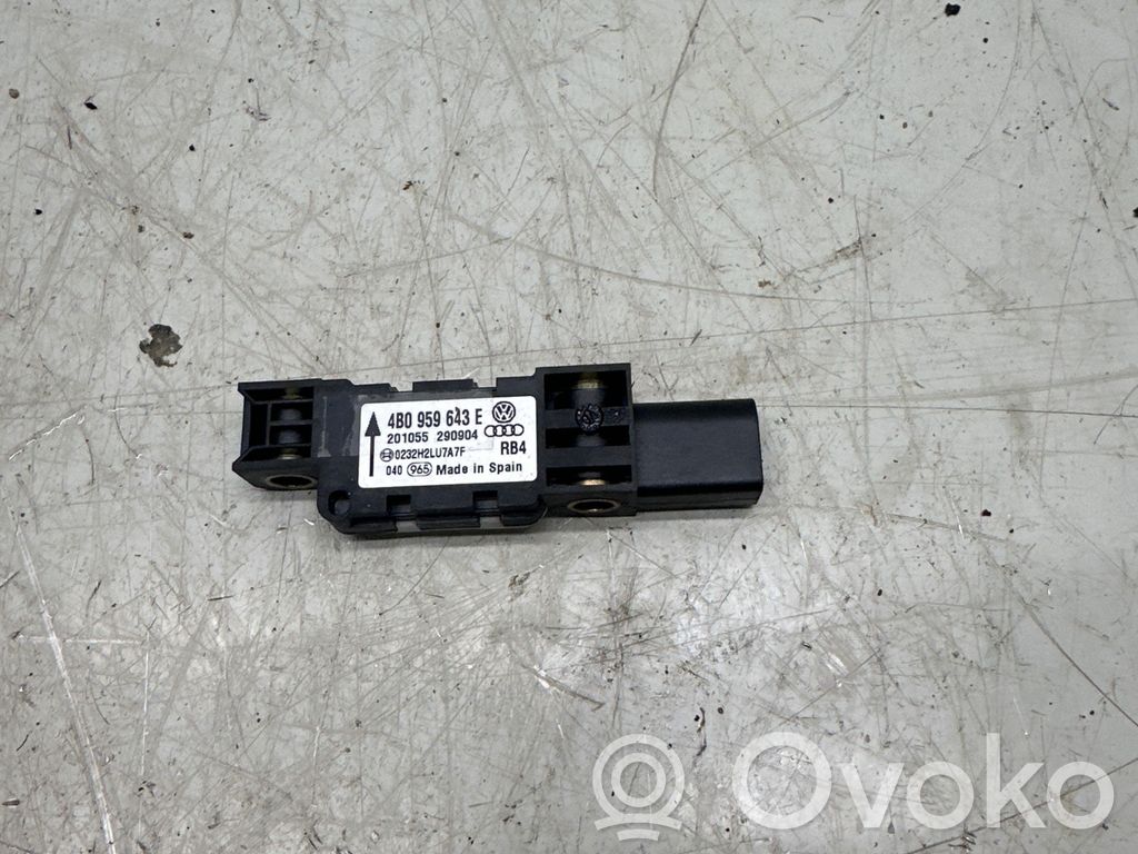 Audi A3 S3 8P Czujnik uderzenia Airbag 