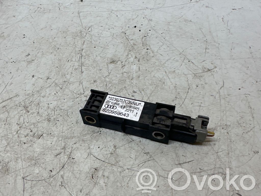 Sensor impacto/accidente para activar Airbag   8Z0959643,0230Z07C3VNU,280501