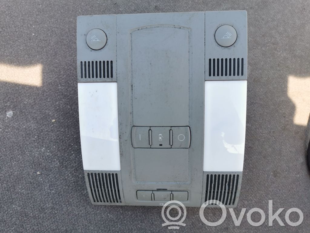 Audi A8 S8 D3 4E Front seat light 