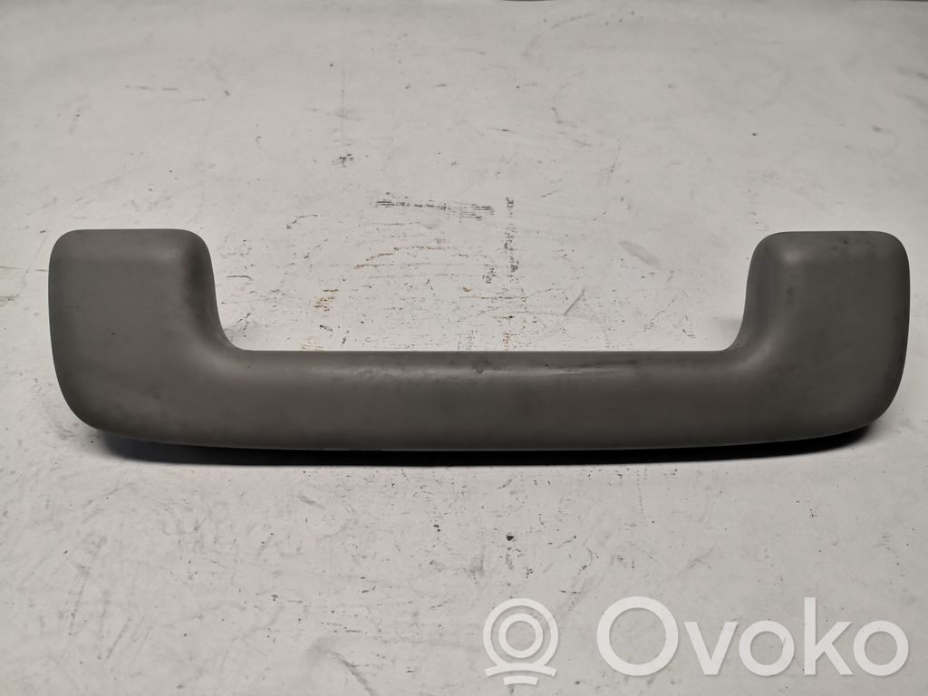 Audi A8 S8 D3 4E Rankenėlė priekinė 