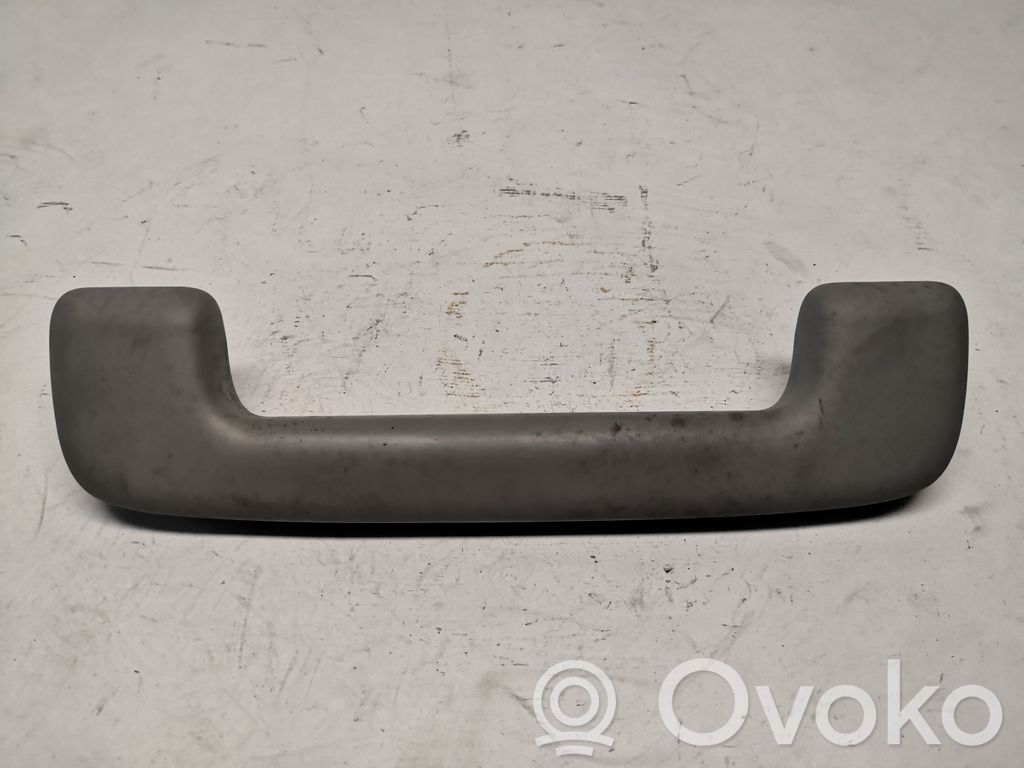 Audi A8 S8 D3 4E Rankenėlė priekinė 