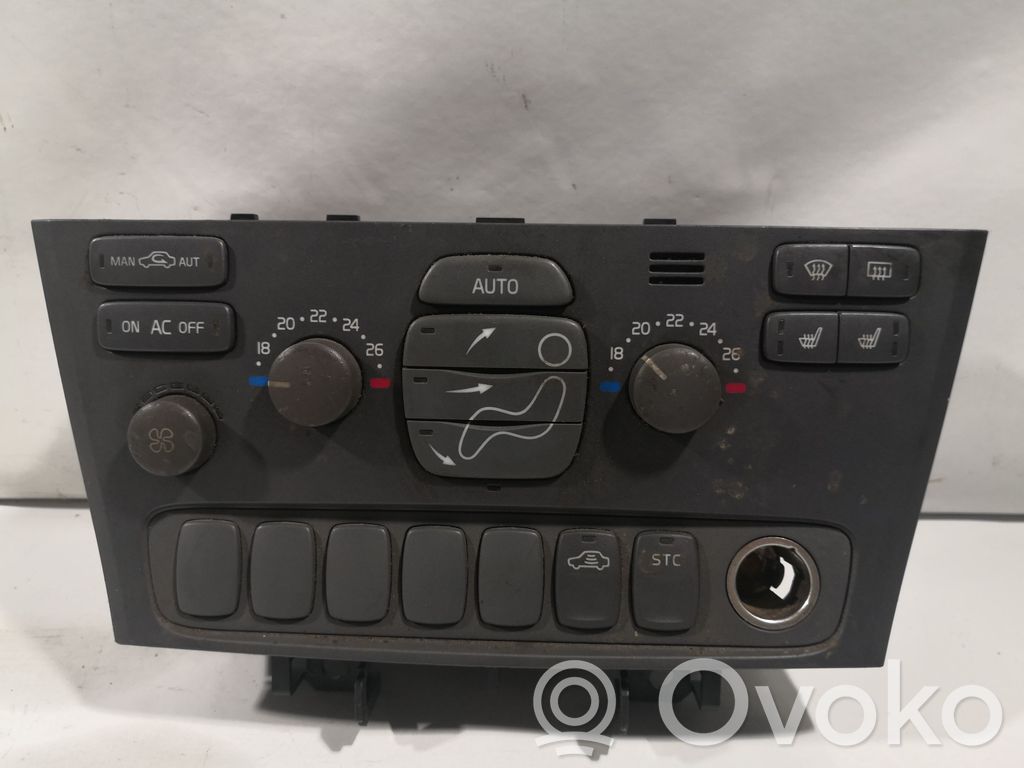 Volvo V70 Climate control unit 