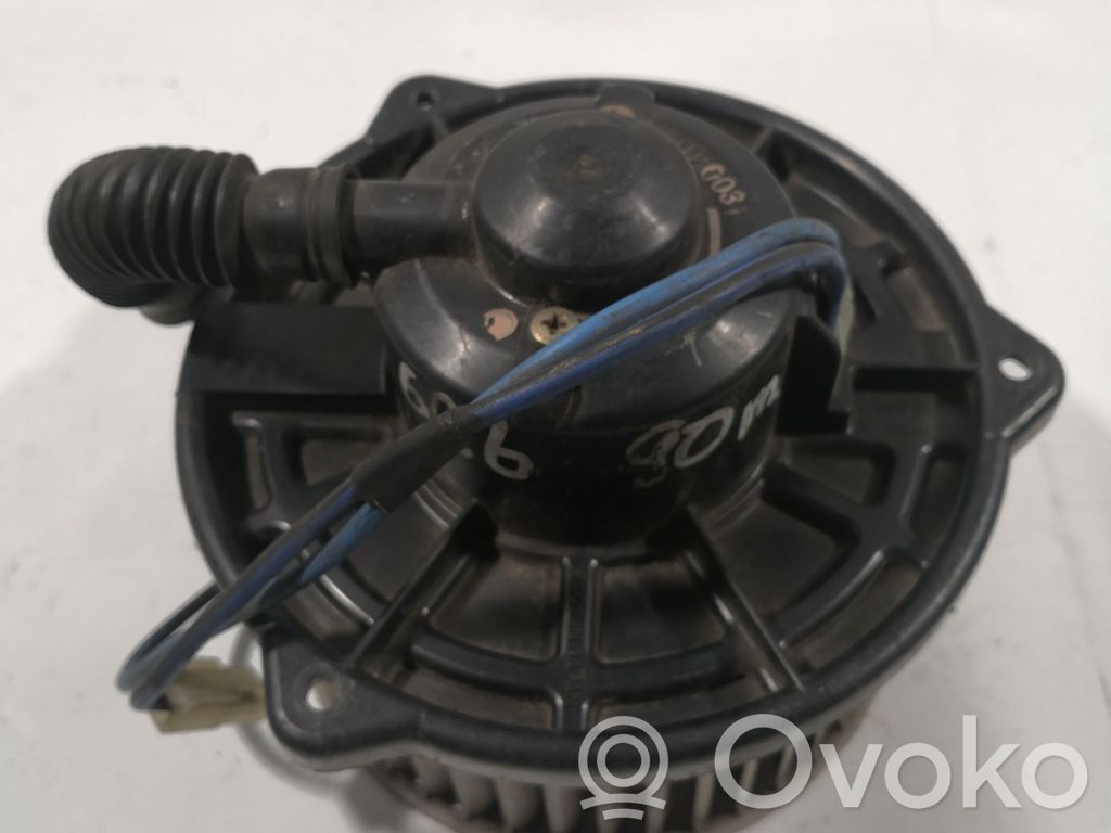 Mazda 626 Lämmittimen puhallin 