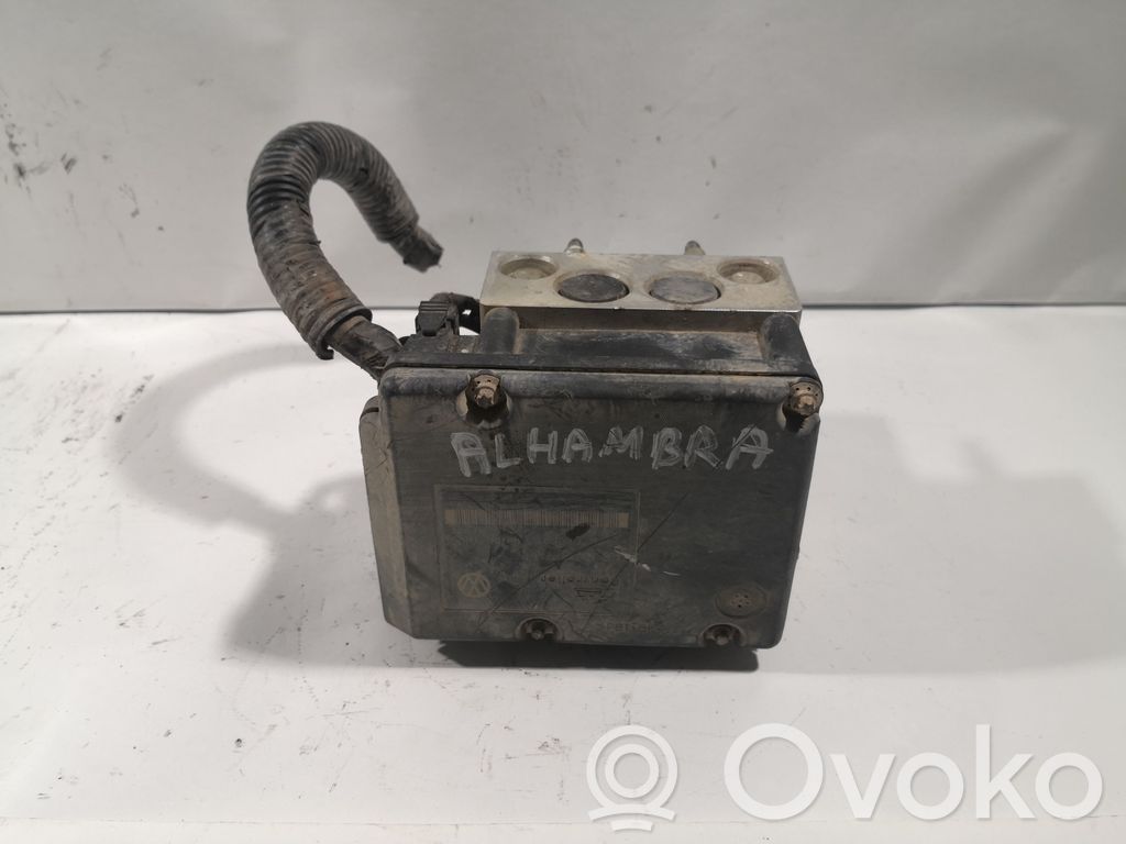 Seat Alhambra (Mk1) ABS Pump 