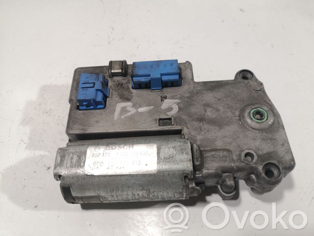 Audi A4 S4 B5 8D Silniczek szyberdachu 