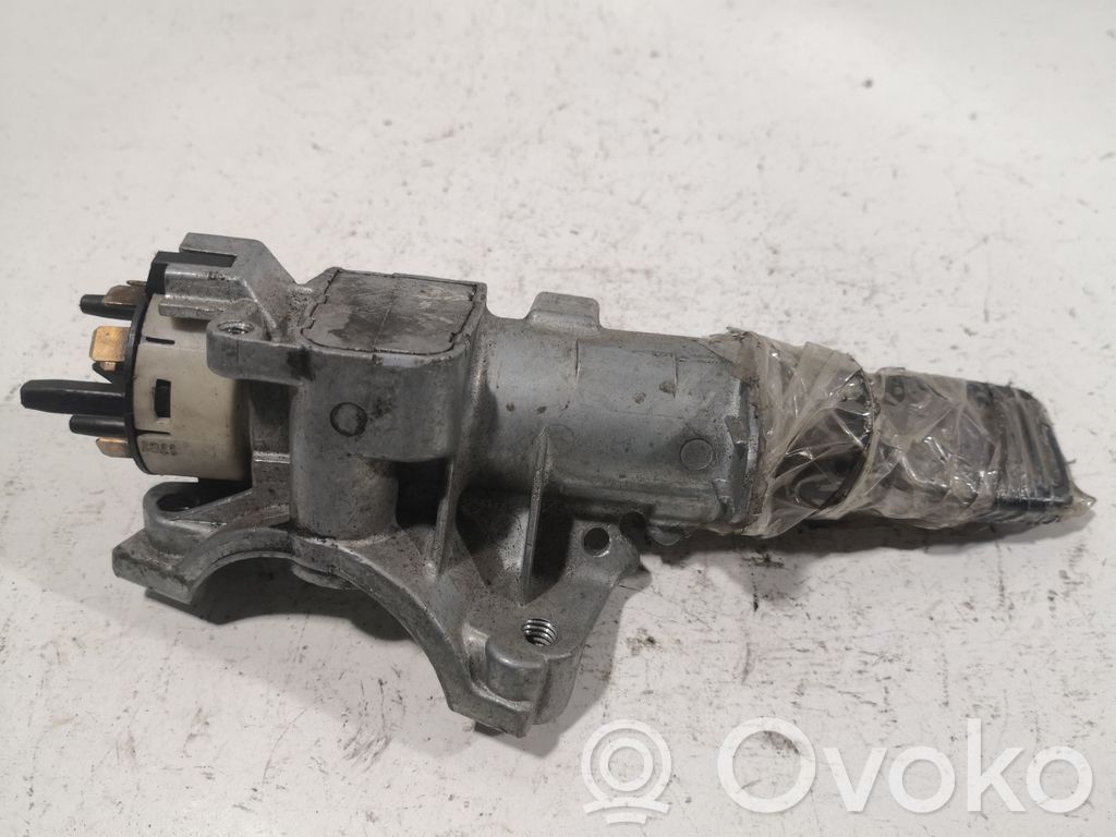 Audi A4 S4 B5 8D Ignition lock 