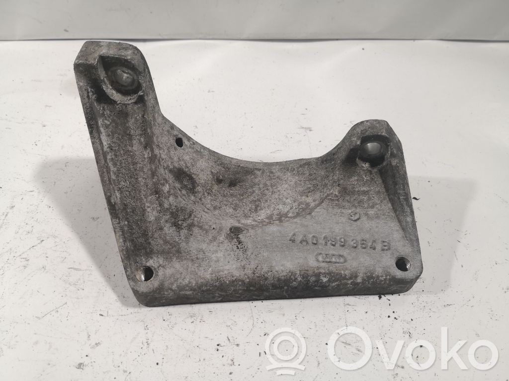 Audi A6 S6 C4 4A Engine mounting bracket 