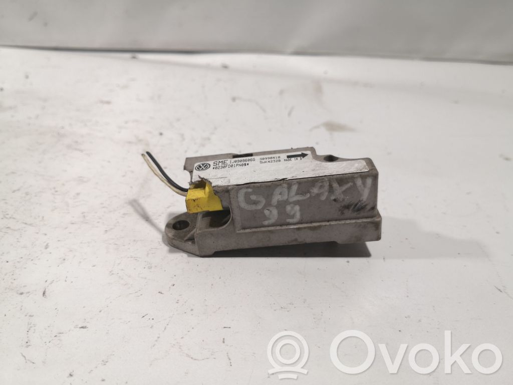 Ford Galaxy Airbagsensor Crashsensor Drucksensor 