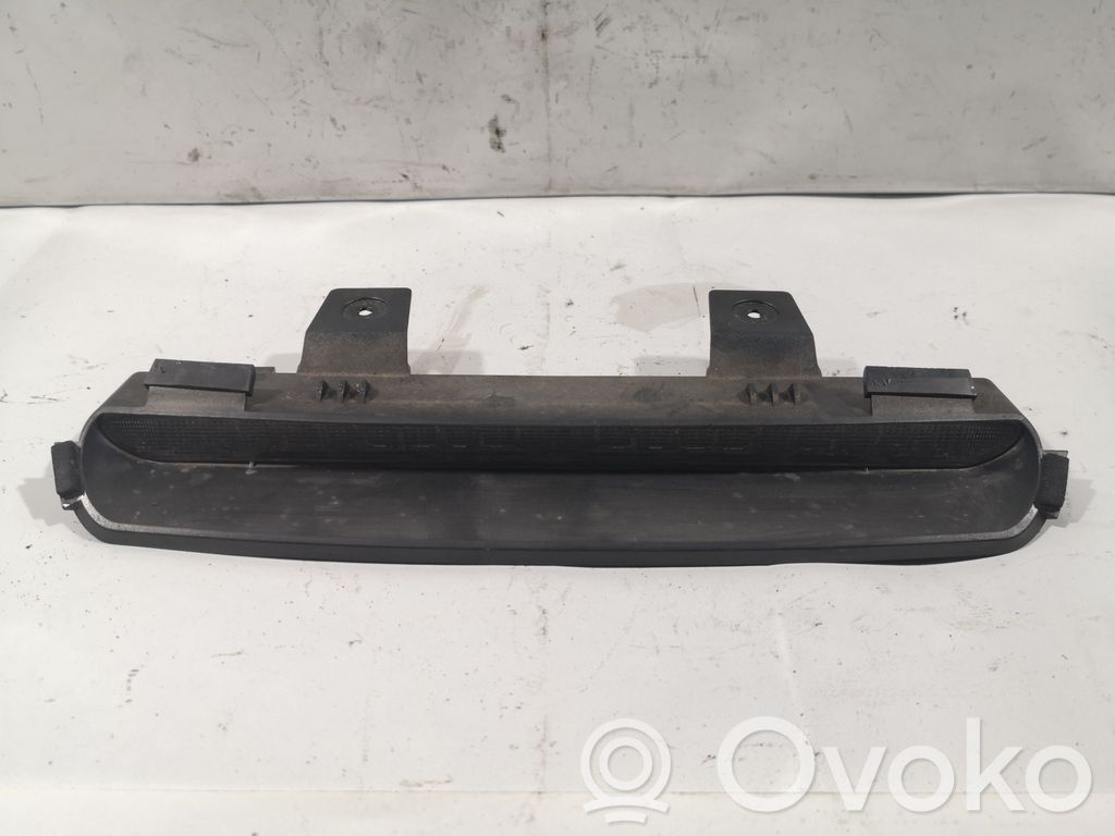 Volvo S40, V40 Third/center stoplight 