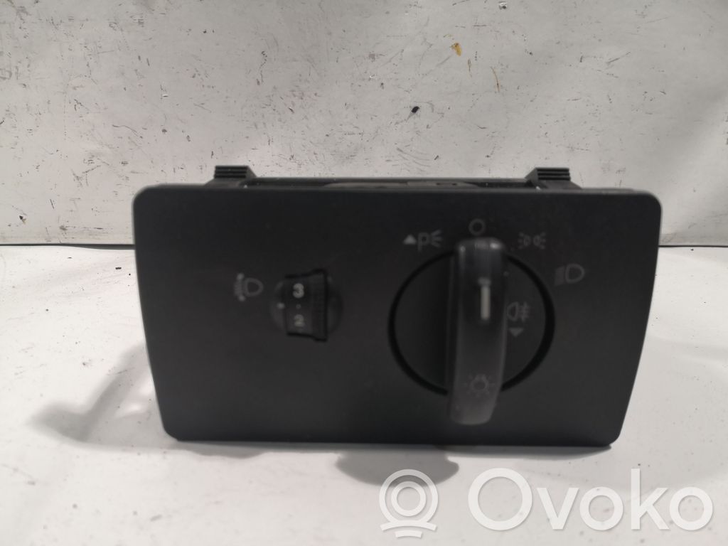 Ford Mondeo Mk III Light switch 