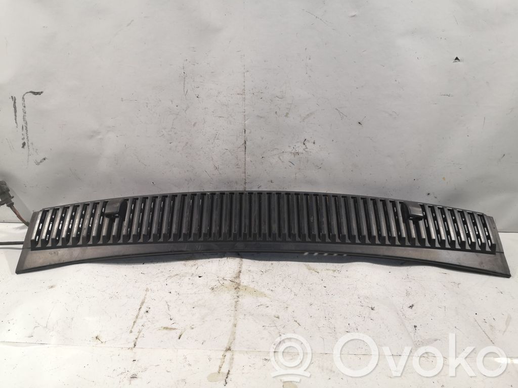 Ford Galaxy Wiper trim 