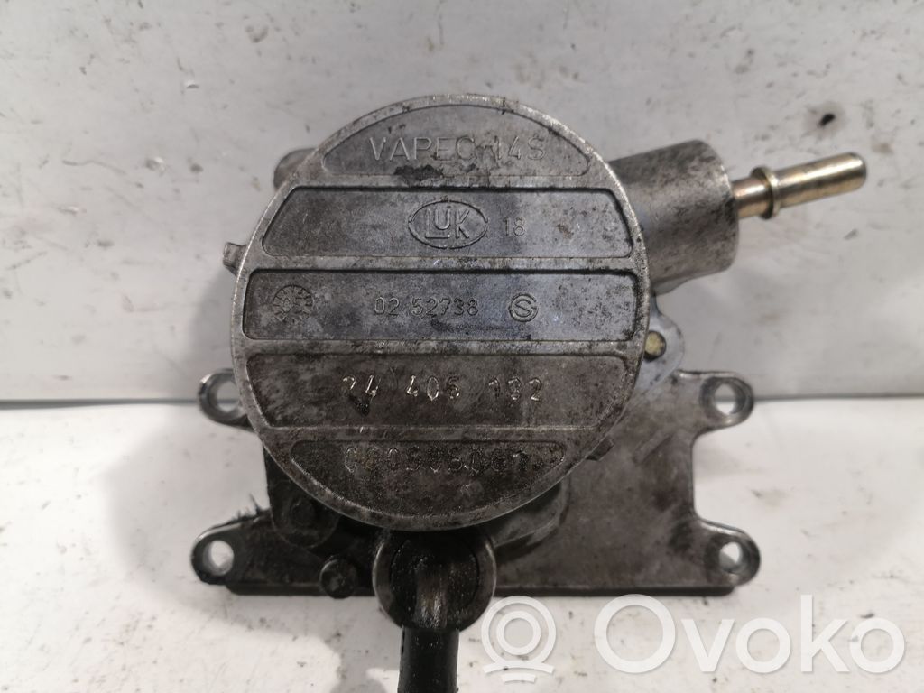 Opel Astra G Bomba de vacío 
