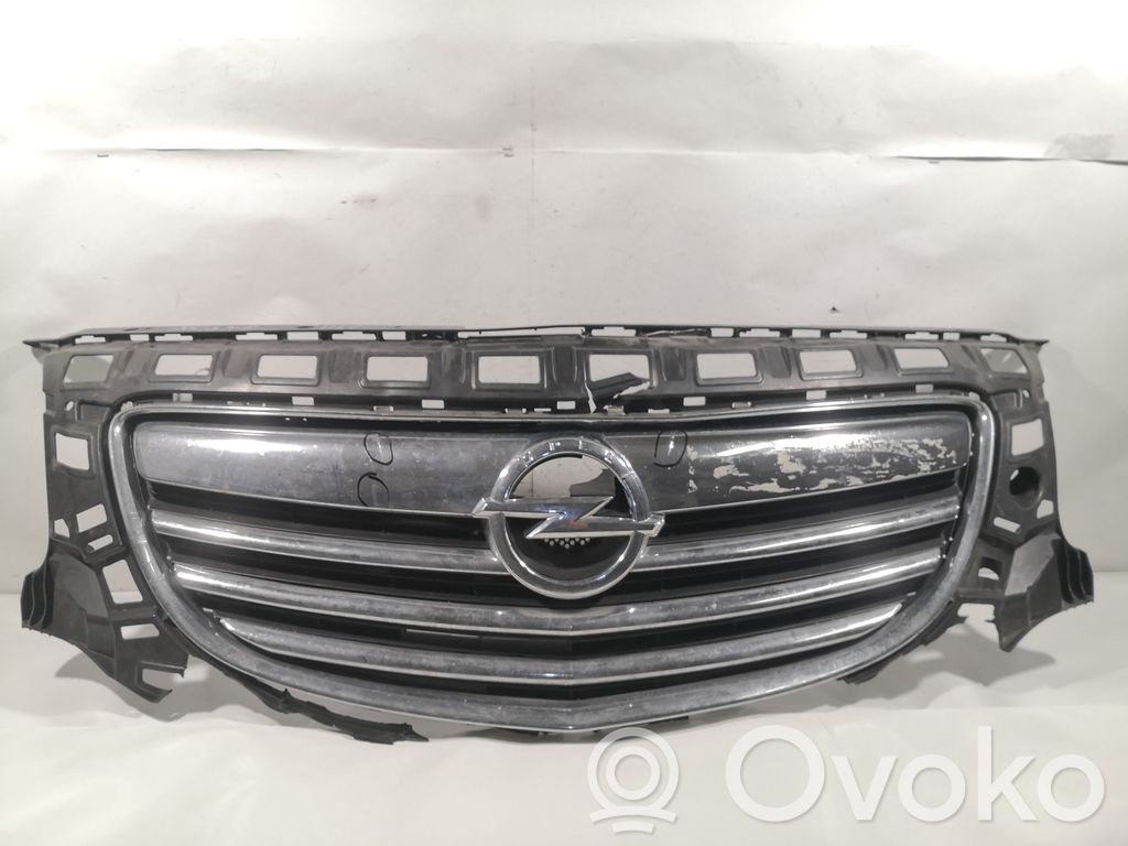 Opel Insignia A Rejilla superior del radiador del parachoques delantero 