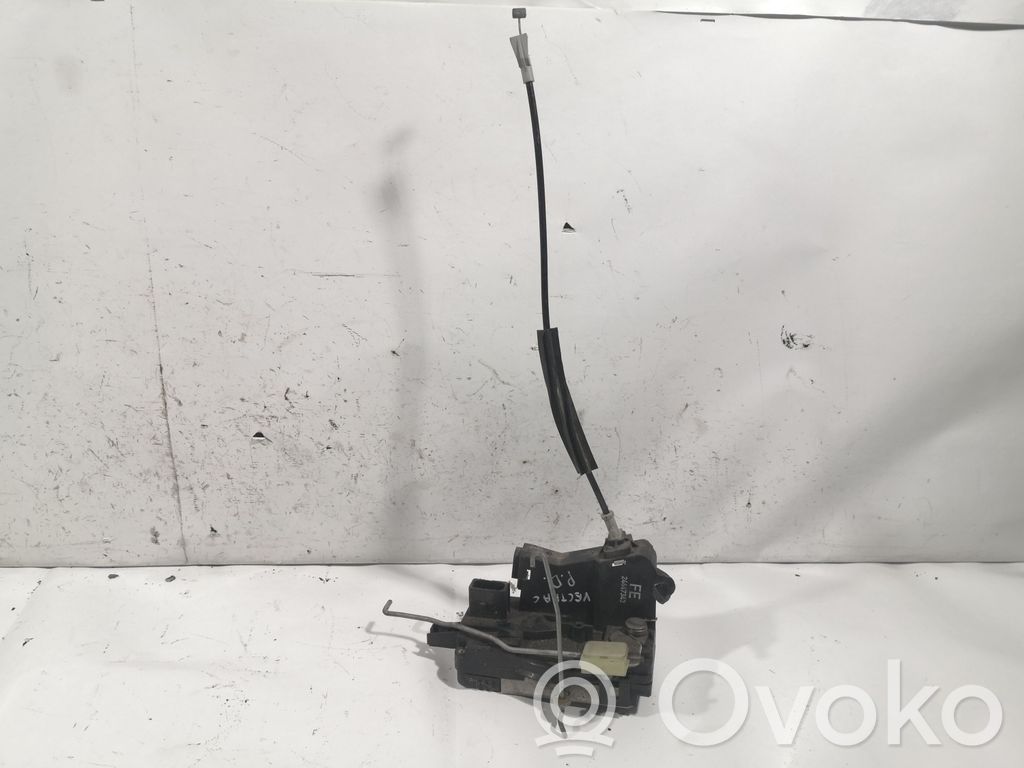 Opel Vectra C Zamek drzwi przednich 