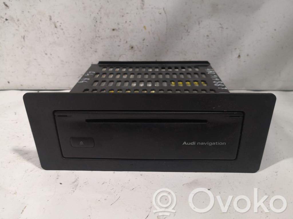 Audi A4 S4 B6 8E 8H Navigation unit CD/DVD player 