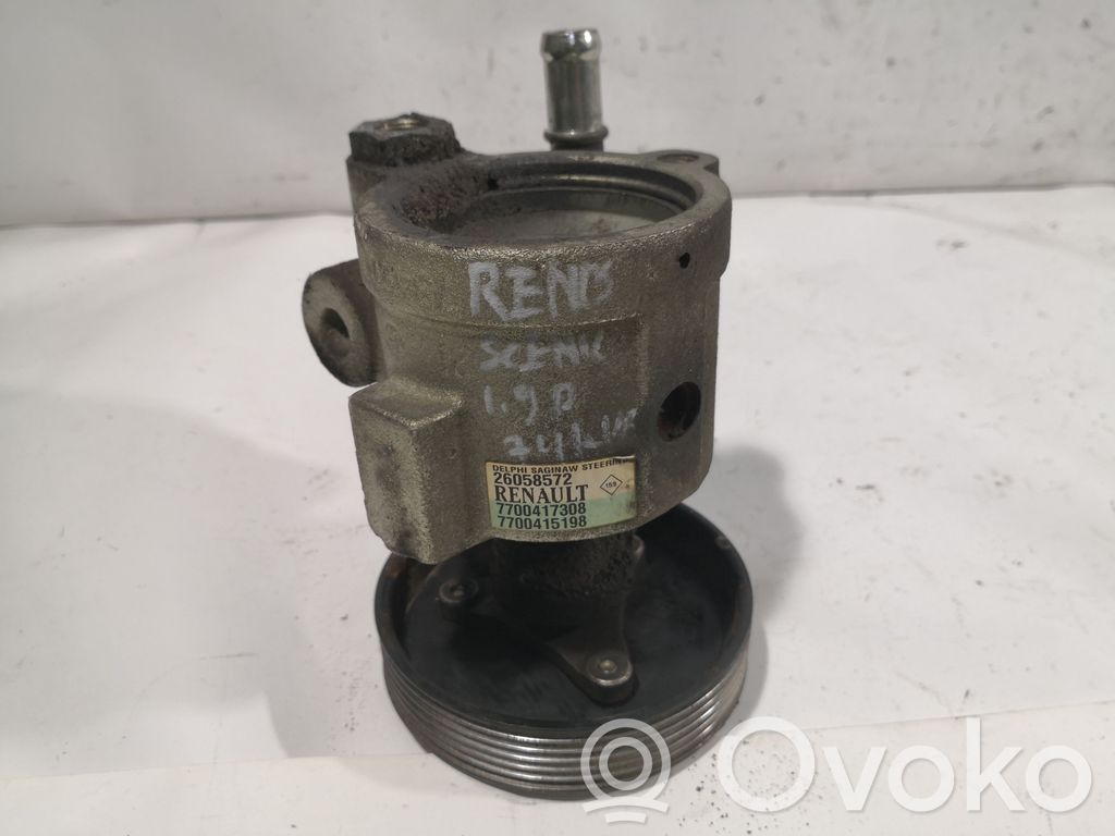Renault Scenic I Power steering pump 