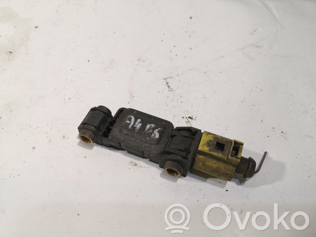 Audi A4 S4 B6 8E 8H Oro pagalvių smūgio daviklis 