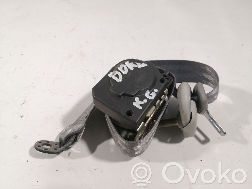 Volkswagen Bora Cinturón trasero 