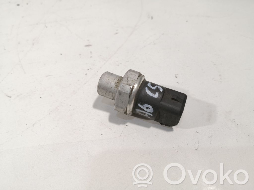 Audi A6 S6 C5 4B Ilmastointilaitteen paineanturi (A/C) 