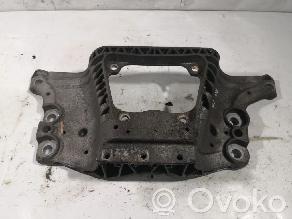 Audi A6 S6 C6 4F Gearbox mounting bracket 