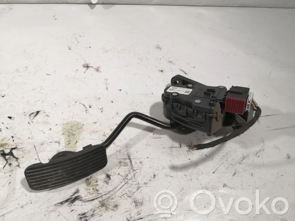 Opel Astra H Accelerator throttle pedal 