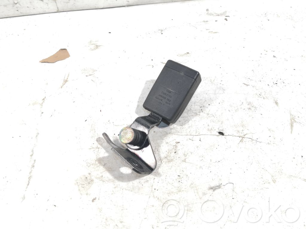 Opel Insignia A Hebilla del cinturón de seguridad trasero 