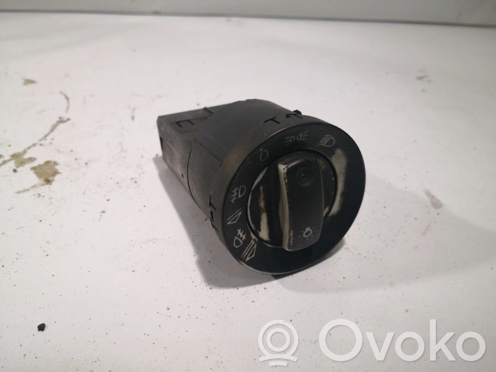 Audi A4 S4 B6 8E 8H Interruptor de luz 