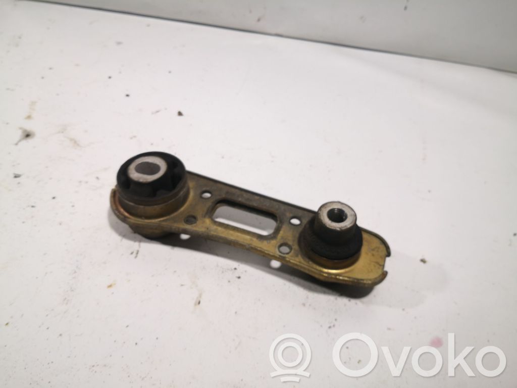 Renault Laguna II Engine mount bracket 