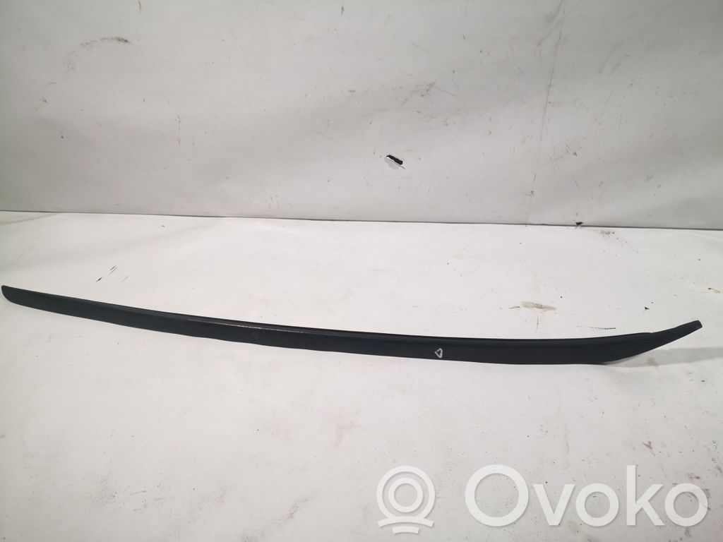 Audi A6 S6 C6 4F Windshield trim 