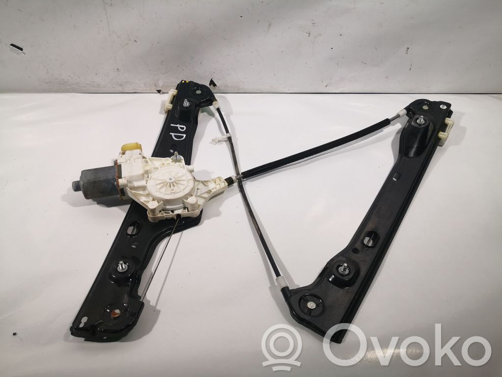 BMW 3 E90 E91 Front door window regulator with motor 