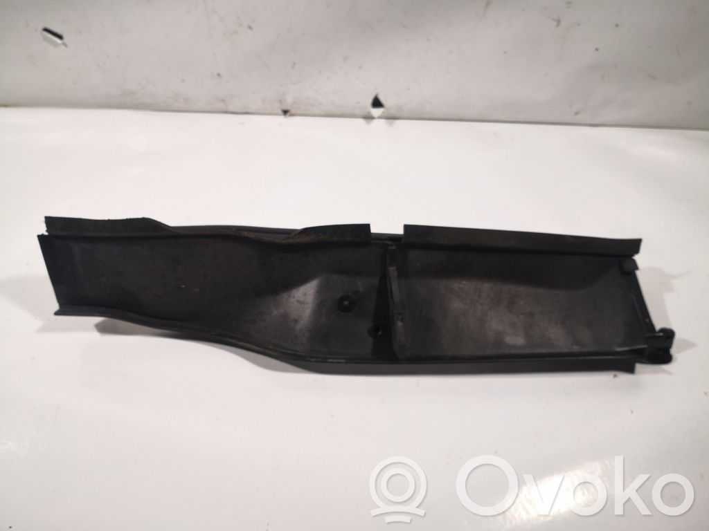 BMW 3 E90 E91 Wiper trim 