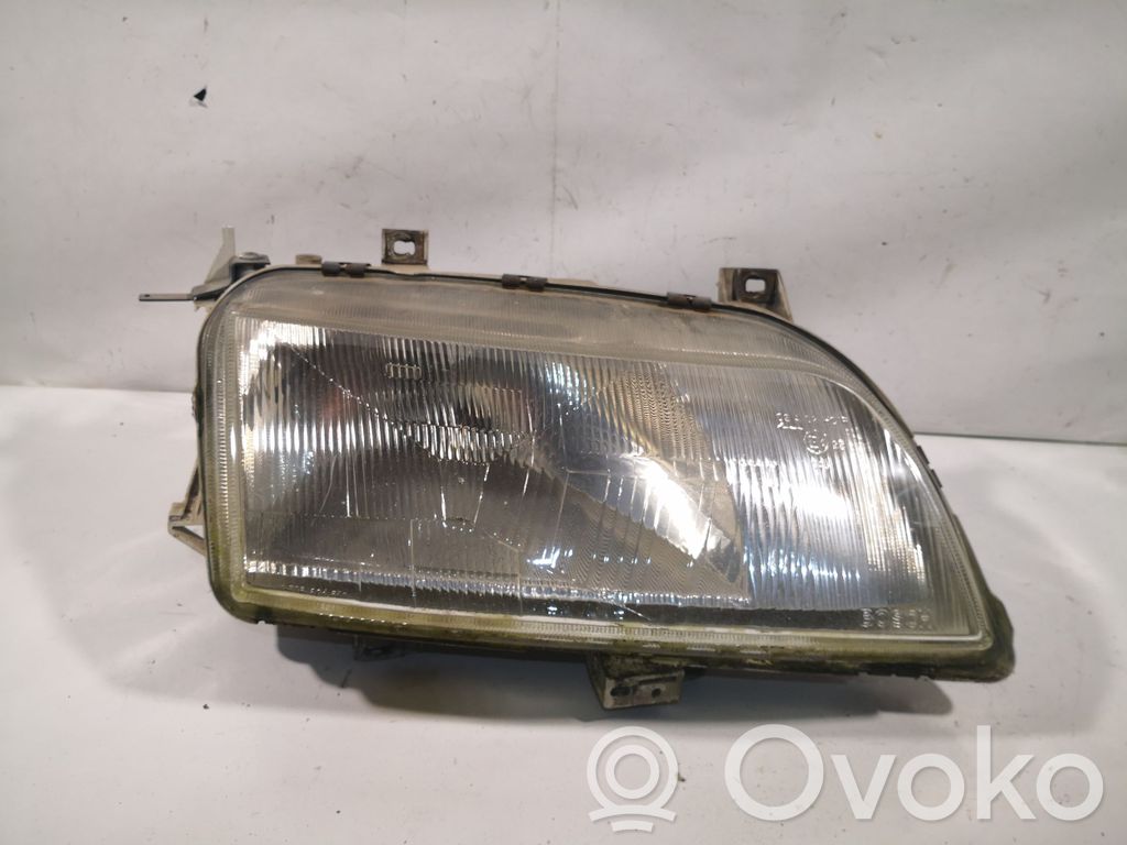 Volkswagen Sharan Lampa przednia 