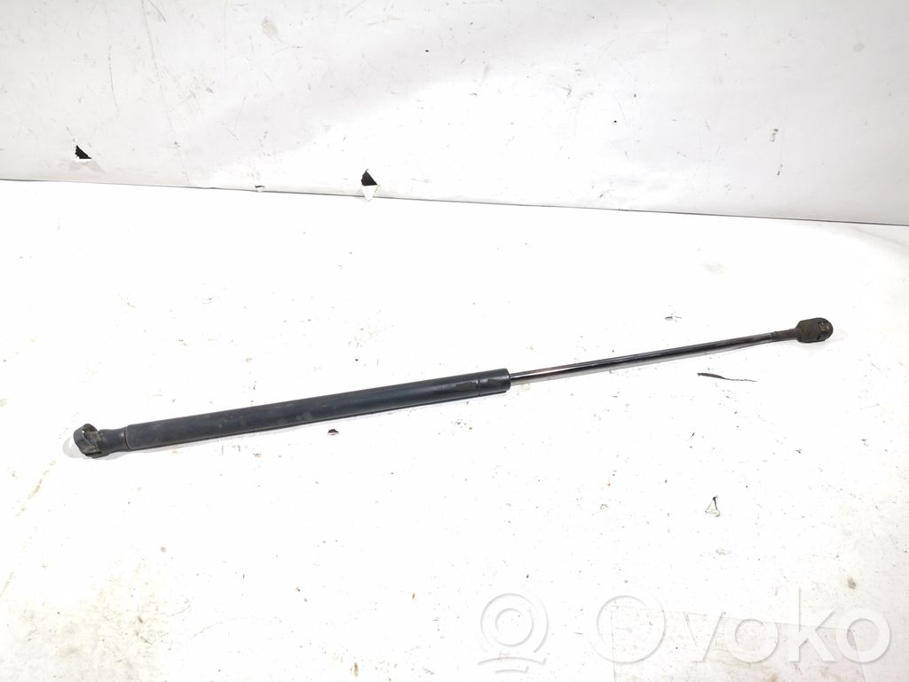 Ford Focus Bagāžnieka amortizators 