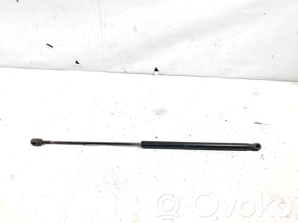 Ford Focus Bagāžnieka amortizators 