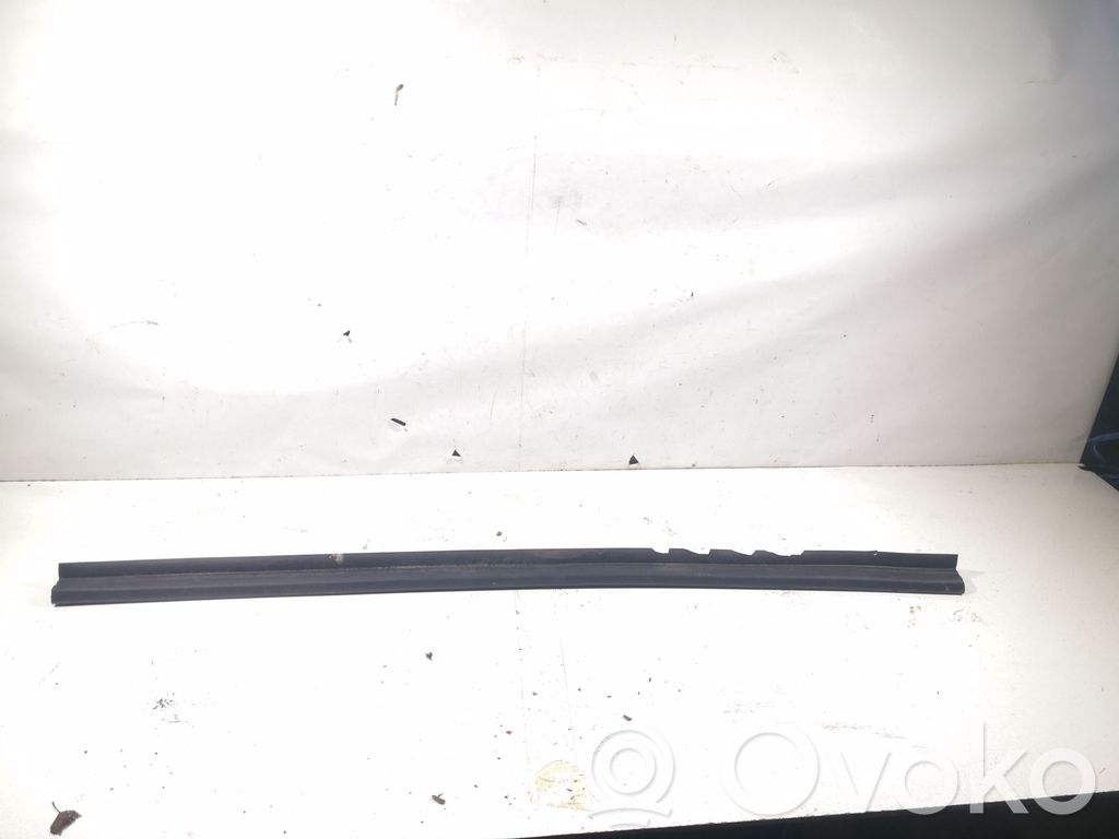 Audi A4 S4 B8 8K Engine compartment rubber 