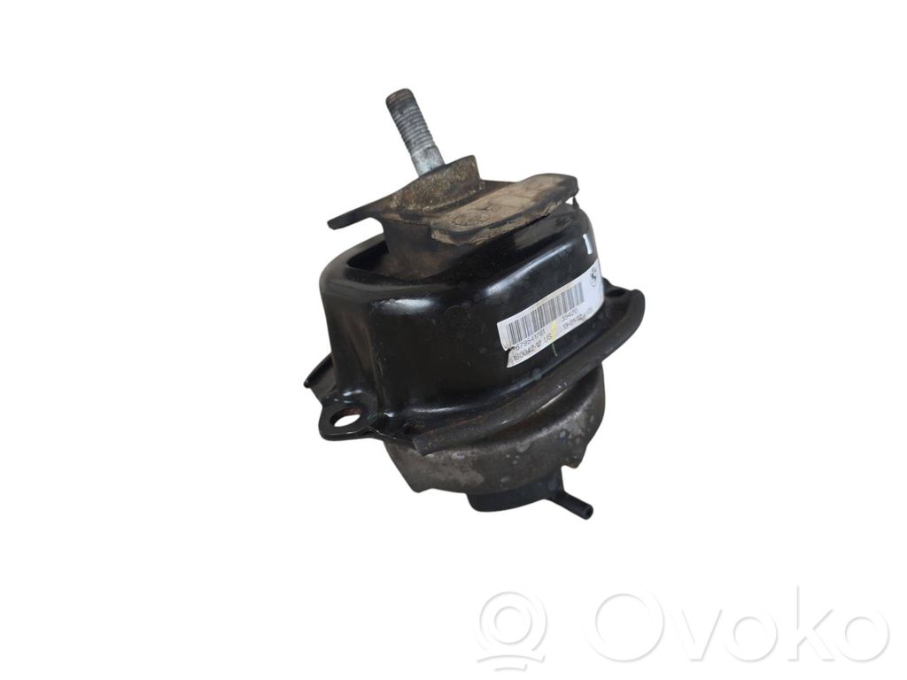 BMW X5 E70 Engine mount bracket 