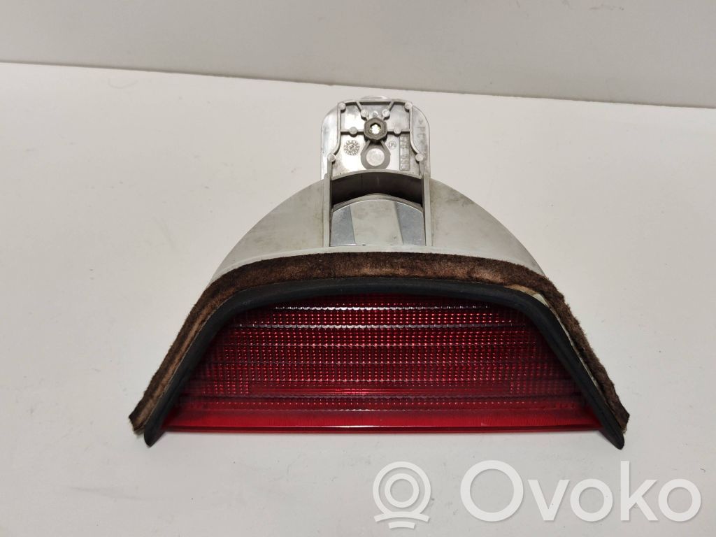 BMW 5 E39 Third/center stoplight 