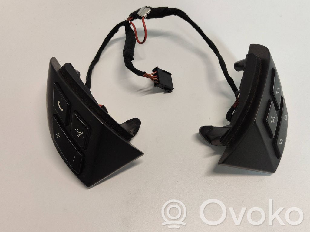 BMW 5 E60 E61 Steering wheel buttons/switches 