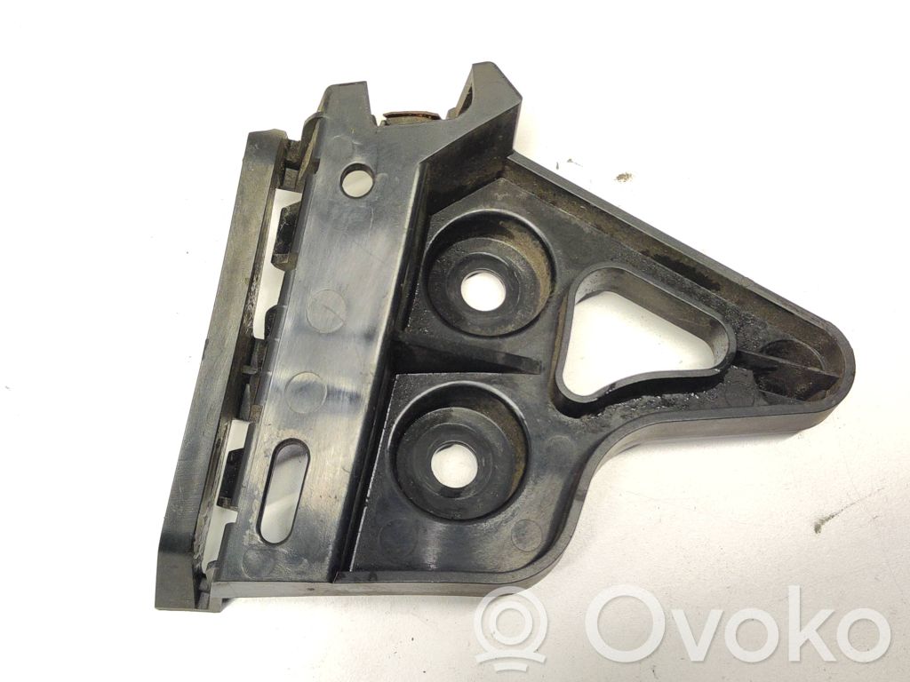 Rear bumper mounting bracket   7127717,72758411,51127127717