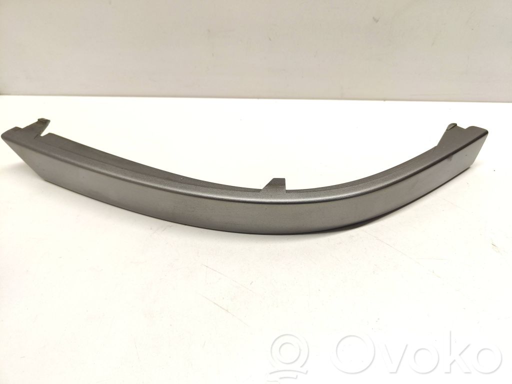 BMW 7 E65 E66 Moldura embellecedora de la barra del amortiguador trasero 