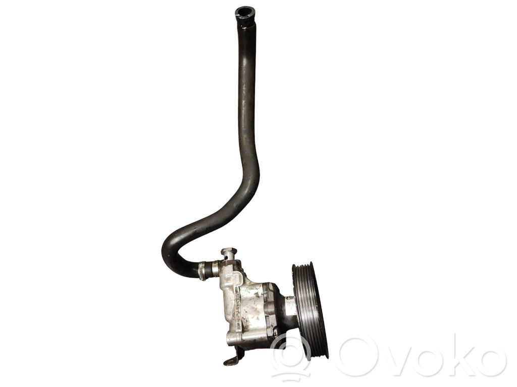 BMW X3 E83 Power steering pump 